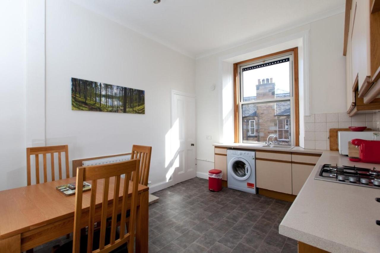 אדינבורו Spacious And Bright Polworth Flat מראה חיצוני תמונה