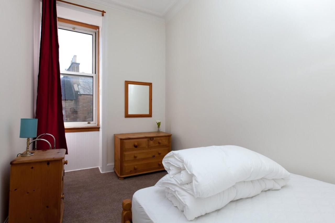אדינבורו Spacious And Bright Polworth Flat מראה חיצוני תמונה